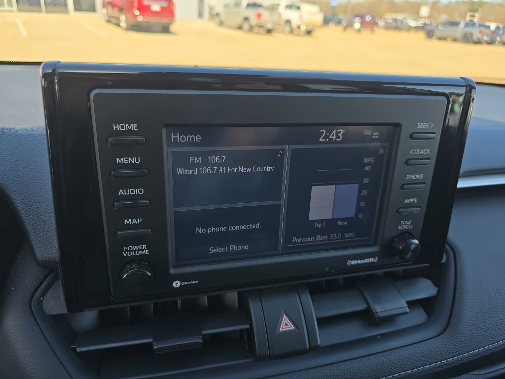 Used 2021 Toyota RAV4 XLE image 24