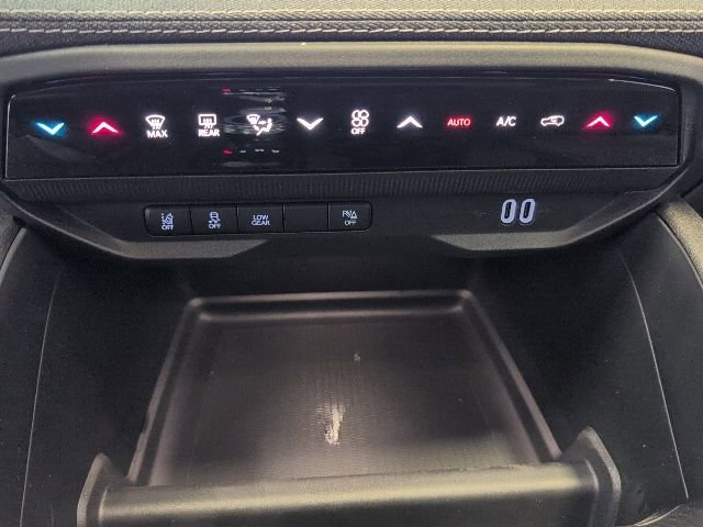 New 2026 Jeep Cherokee Laredo AWD/4WD image 23