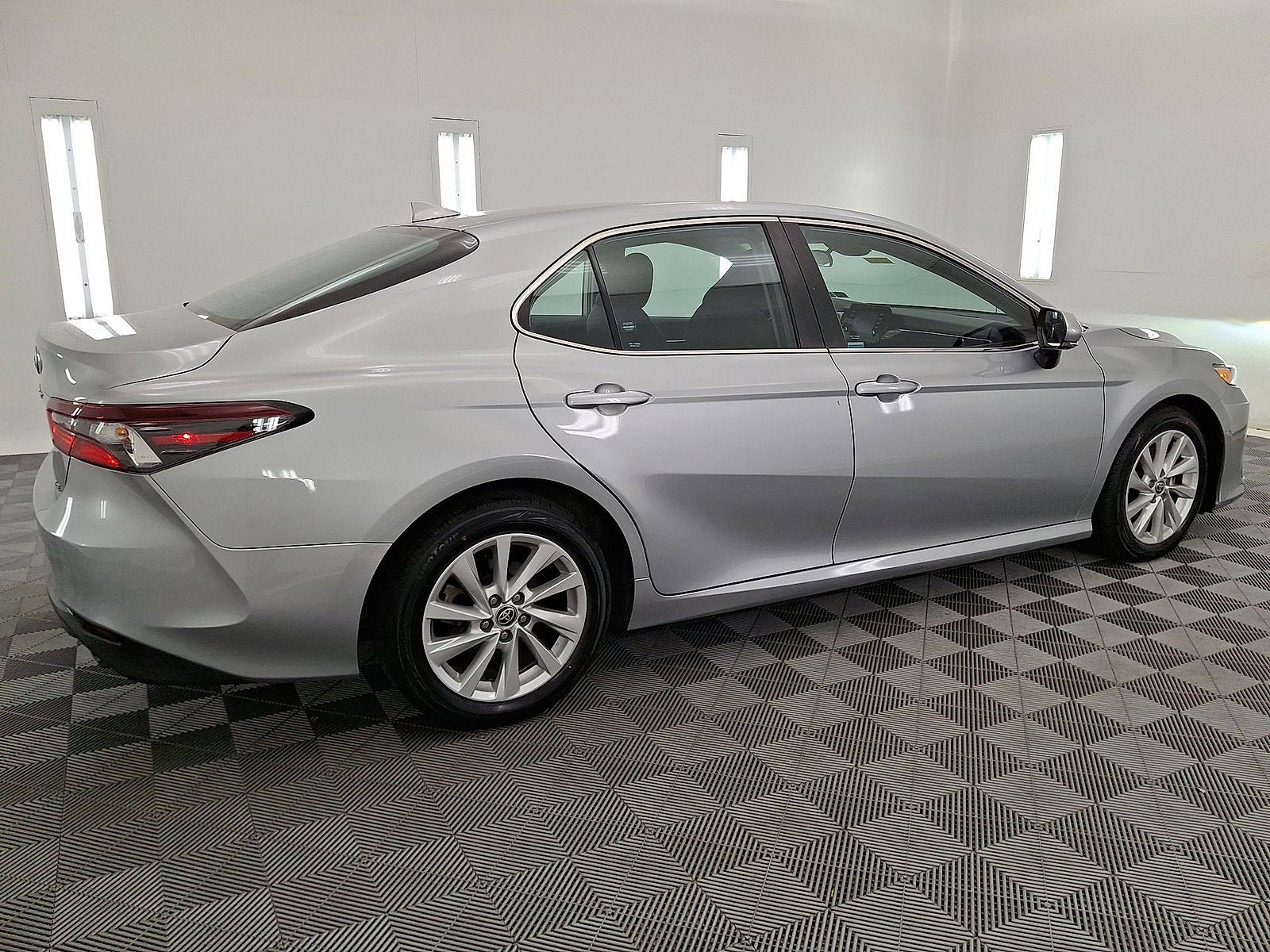 Certified 2023 Toyota Camry LE FWD image 25