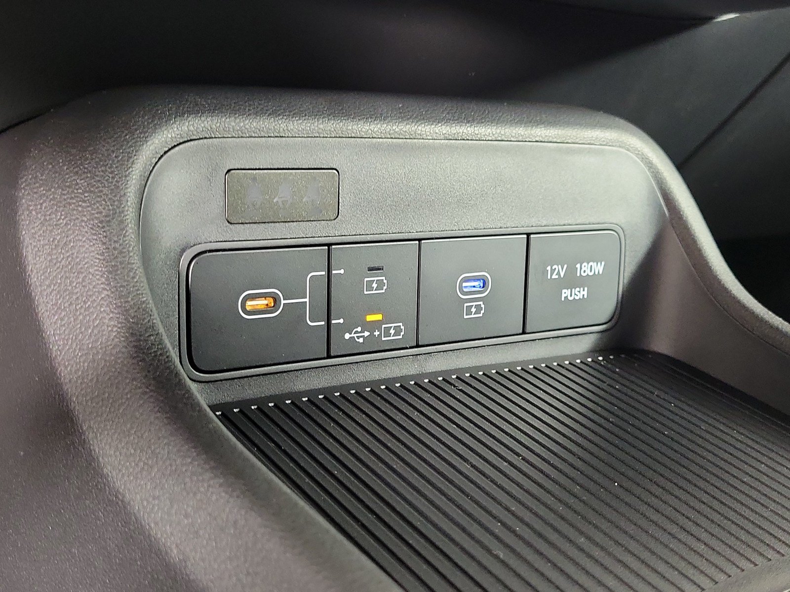 New 2026 Hyundai Kona SE AWD/4WD image 18