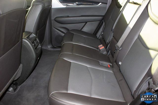 Used 2025 Cadillac XT5 Premium Luxury image 16