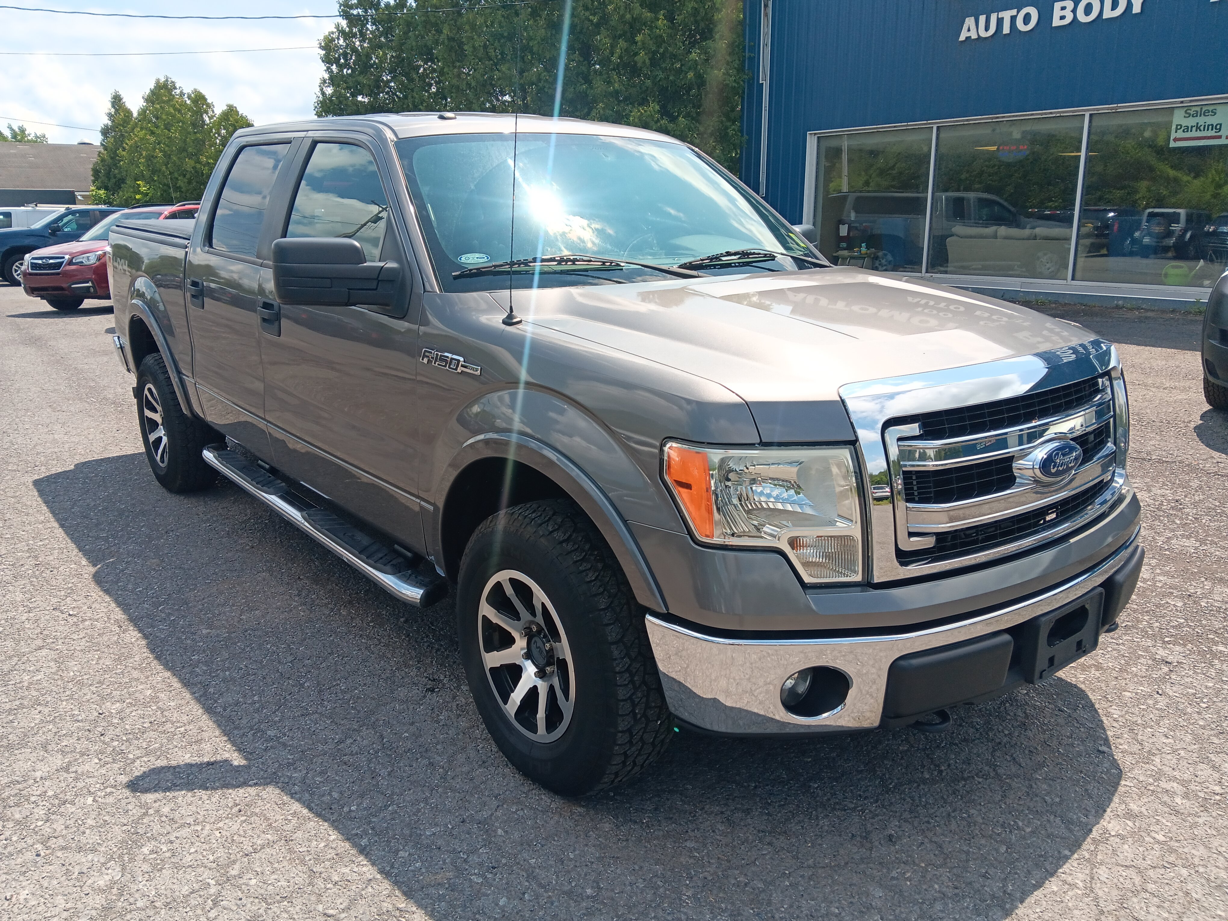 Used 2014 Ford F150 XLT AWD/4WD image 7