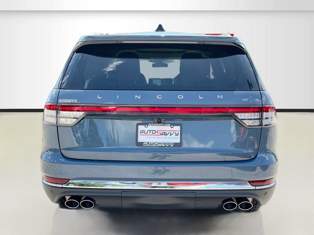 Used 2025 Lincoln Aviator AWD w/ Equipment Group 101A image 6