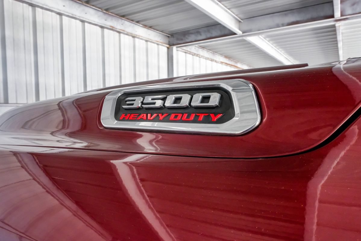 Used 2024 RAM 3500 Tradesman w/ Chrome Appearance Group AWD/4WD image 54