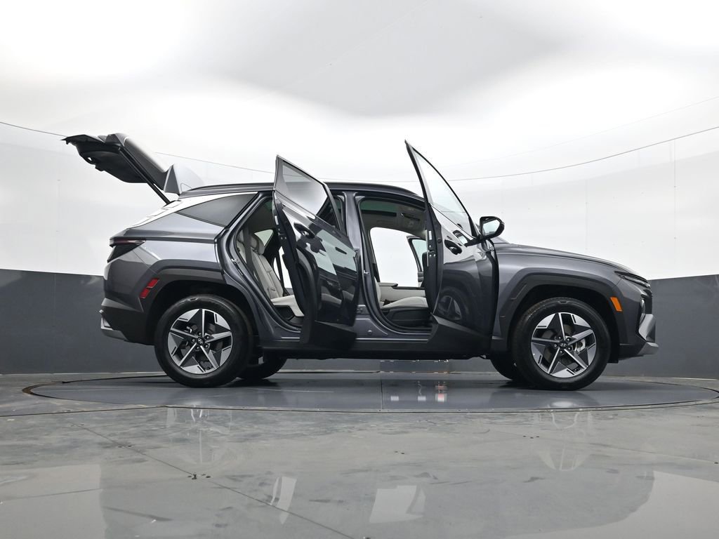 Certified 2025 Hyundai Tucson SEL image 33