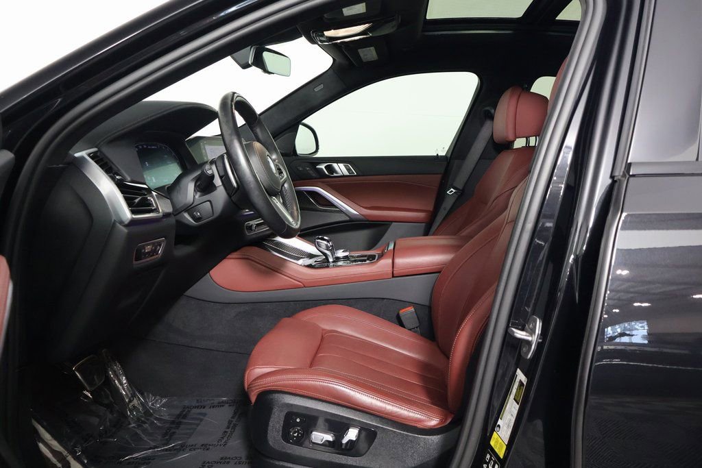 Used 2022 BMW X6 M50i w/ Executive Package AWD/4WD image 10