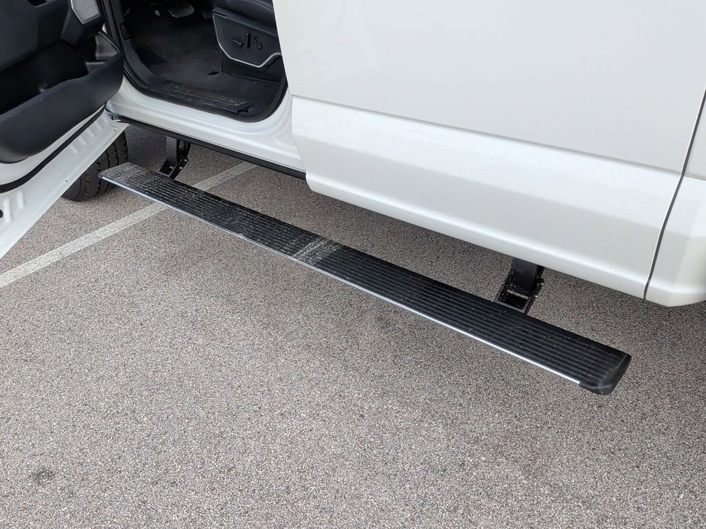 New 2026 Ford F250 Platinum w/ FX4 Off-Road Package image 46