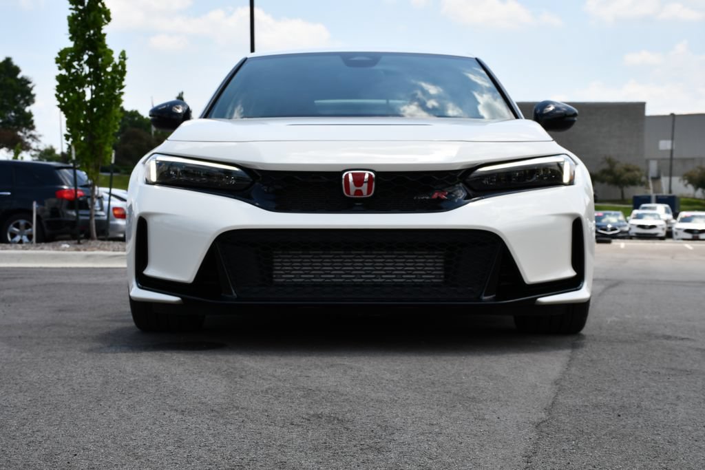 Used 2024 Honda Civic Type R image 2