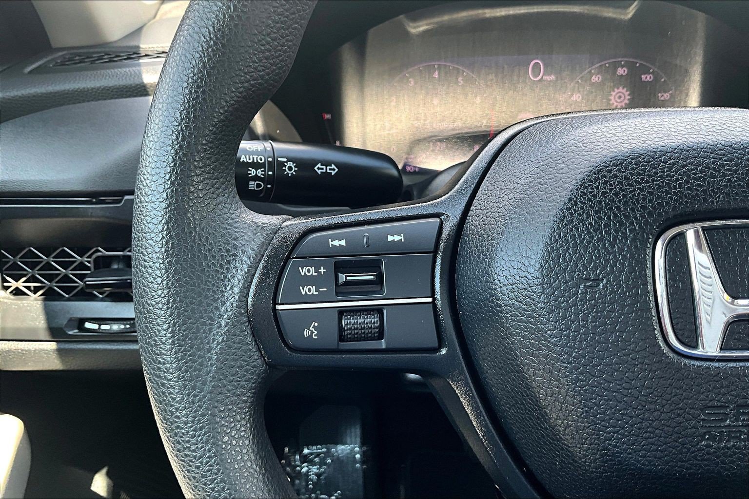 Certified 2023 Honda Accord LX image 19