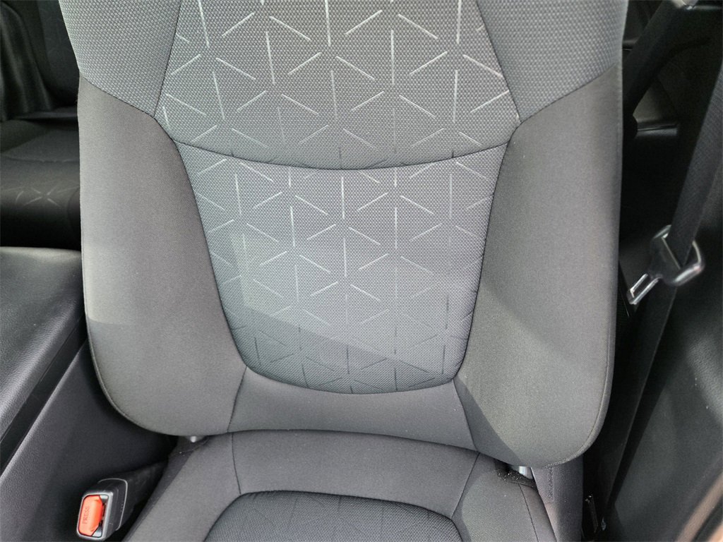 Used 2025 Toyota RAV4 XLE w/ Convenience Package image 19