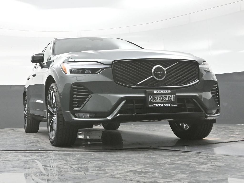 New 2026 Volvo XC60 B5 Plus w/ Protection Package Premier AWD/4WD image 23