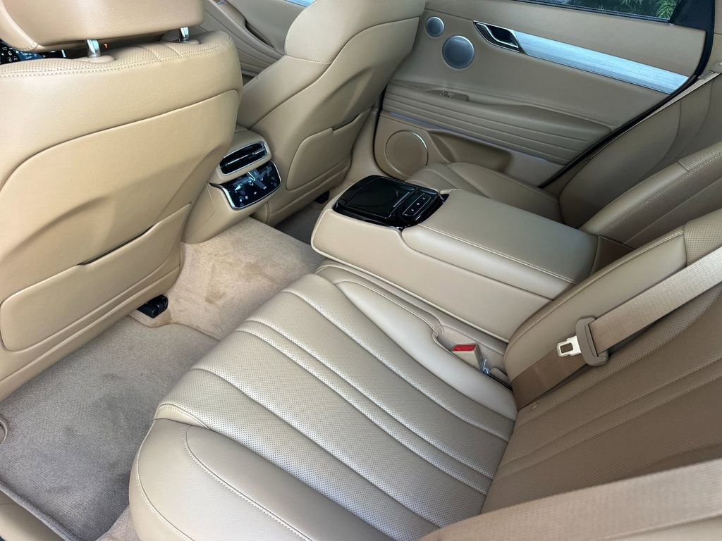 New 2026 Genesis G80 2.5T Advanced image 12