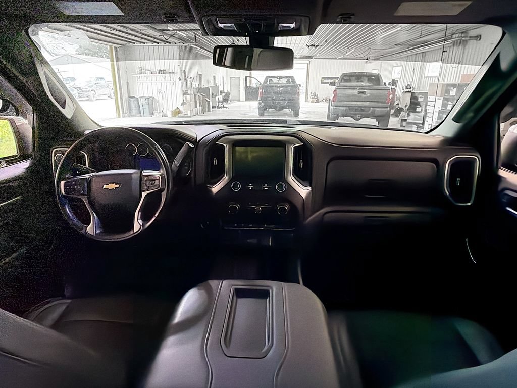 Used 2019 Chevrolet Silverado 1500 LTZ w/ LTZ Convenience Package AWD/4WD image 10
