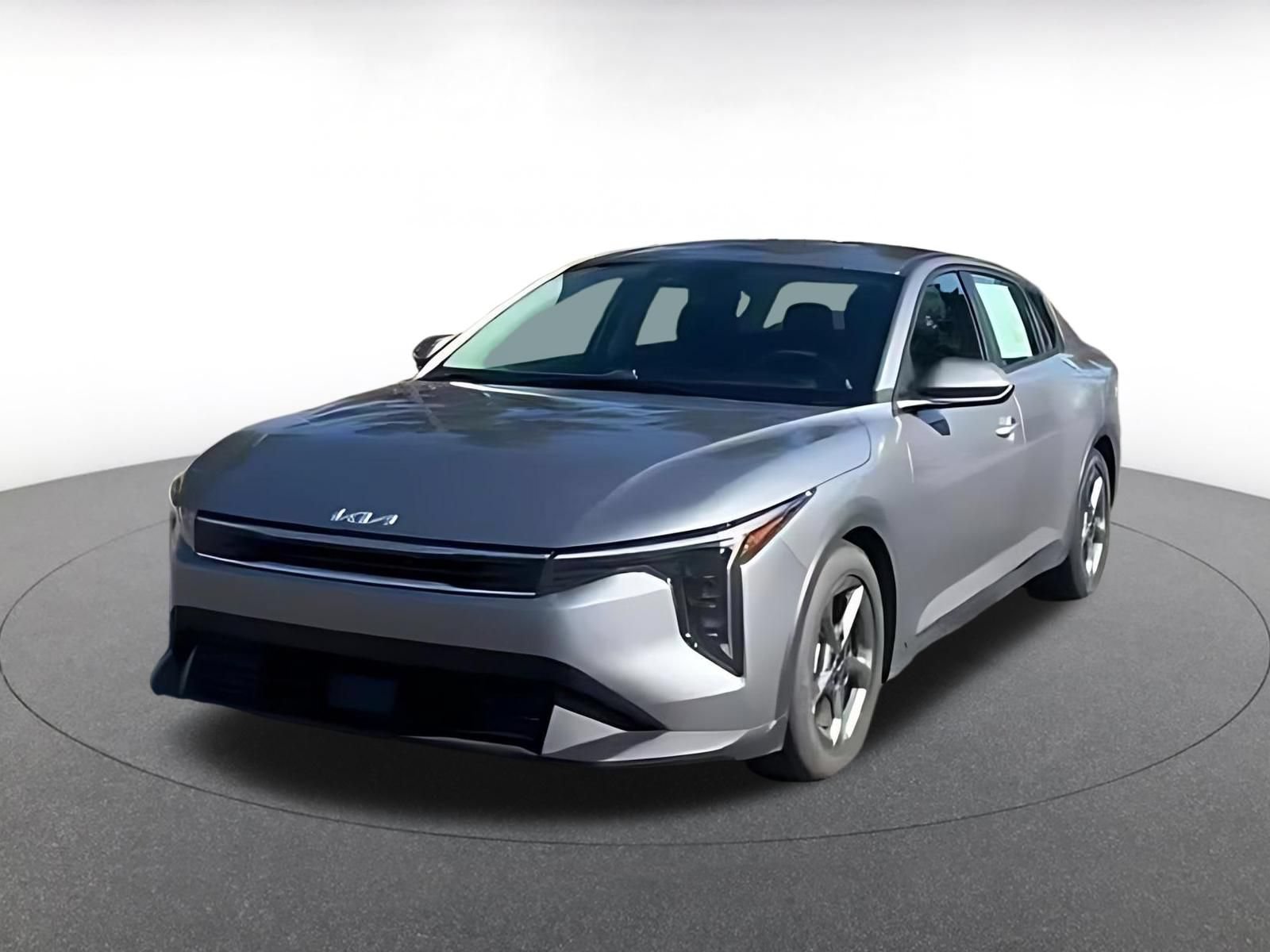 Used 2025 Kia K4 FWD image 6