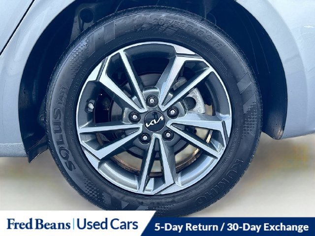 Used 2024 Kia Forte LXS FWD image 35