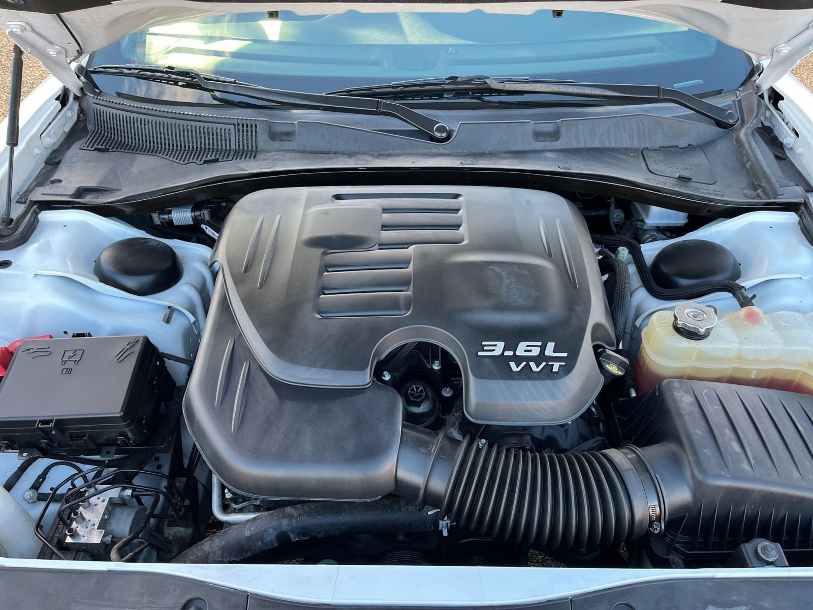 Used 2023 Dodge Charger SXT image 32