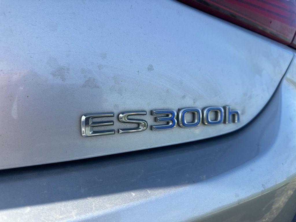 Used 2019 Lexus ES 300h w/ Premium Package FWD image 5