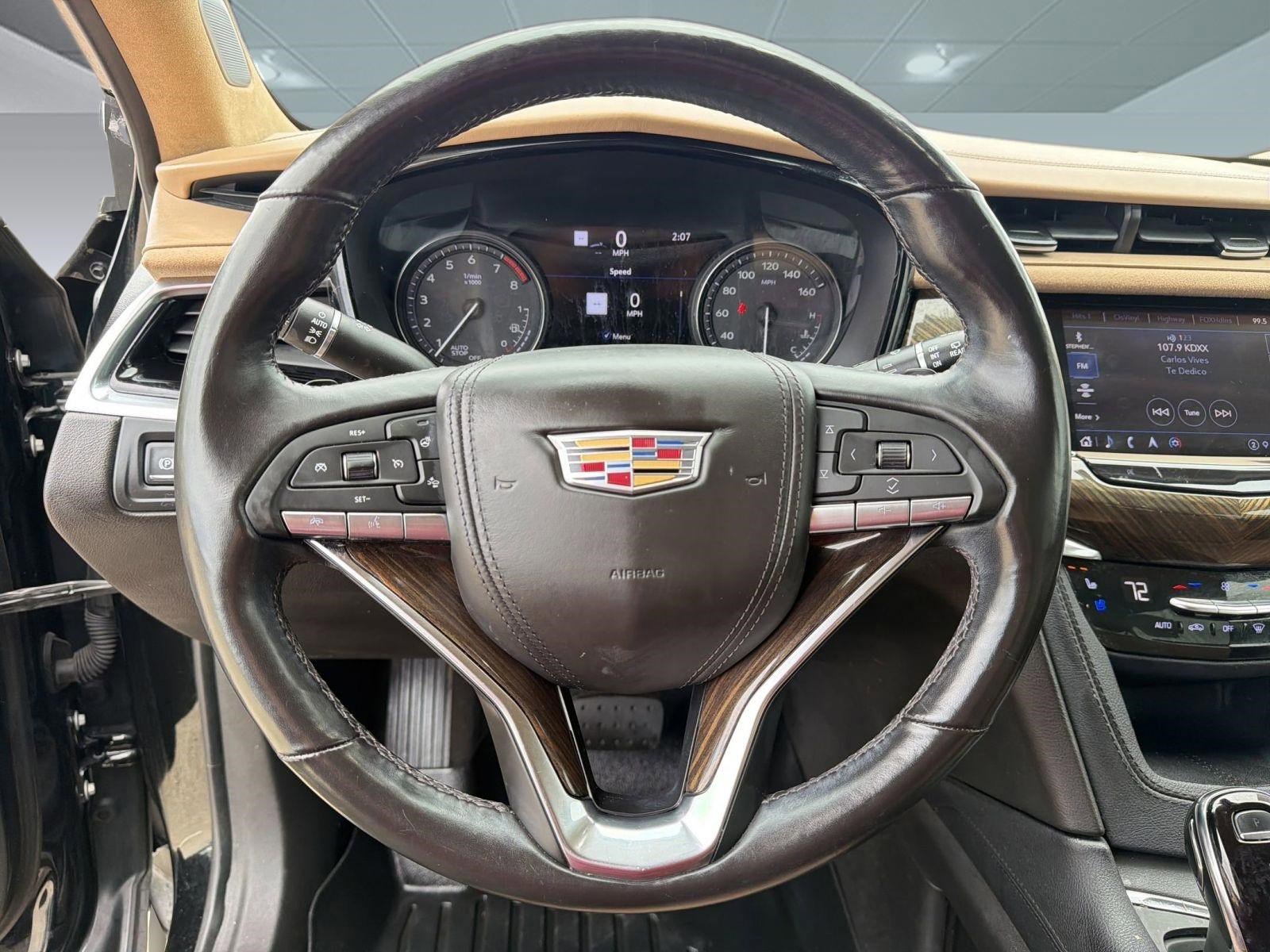 Used 2023 Cadillac XT6 Premium Luxury w/ Platinum Package FWD image 18