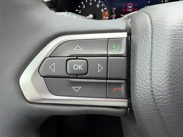 Used 2023 Jeep Compass Latitude w/ Convenience Group AWD/4WD image 31