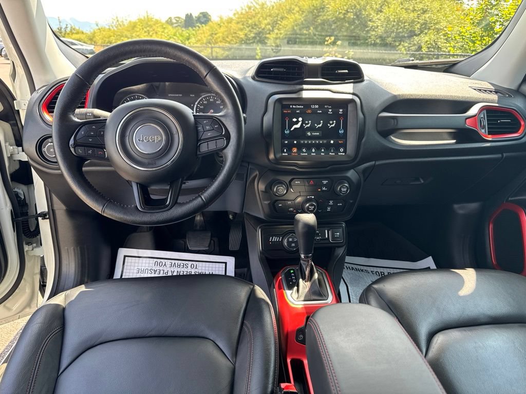 Used 2022 Jeep Renegade Trailhawk AWD/4WD image 12