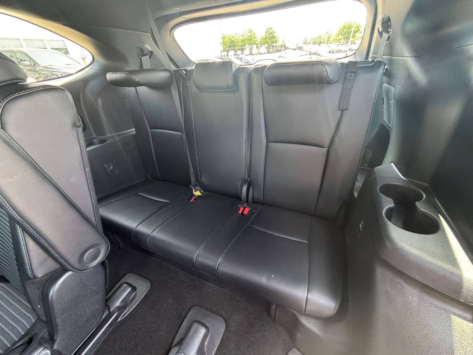 Used 2025 Toyota Highlander XSE AWD/4WD image 30
