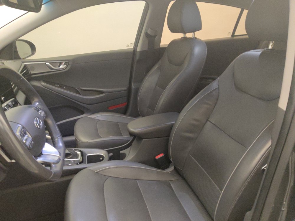 Used 2020 Hyundai Ioniq Limited FWD image 17