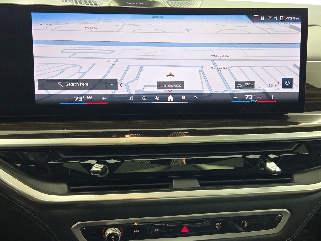 Used 2024 BMW X7 M60i w/ Executive Package image 33