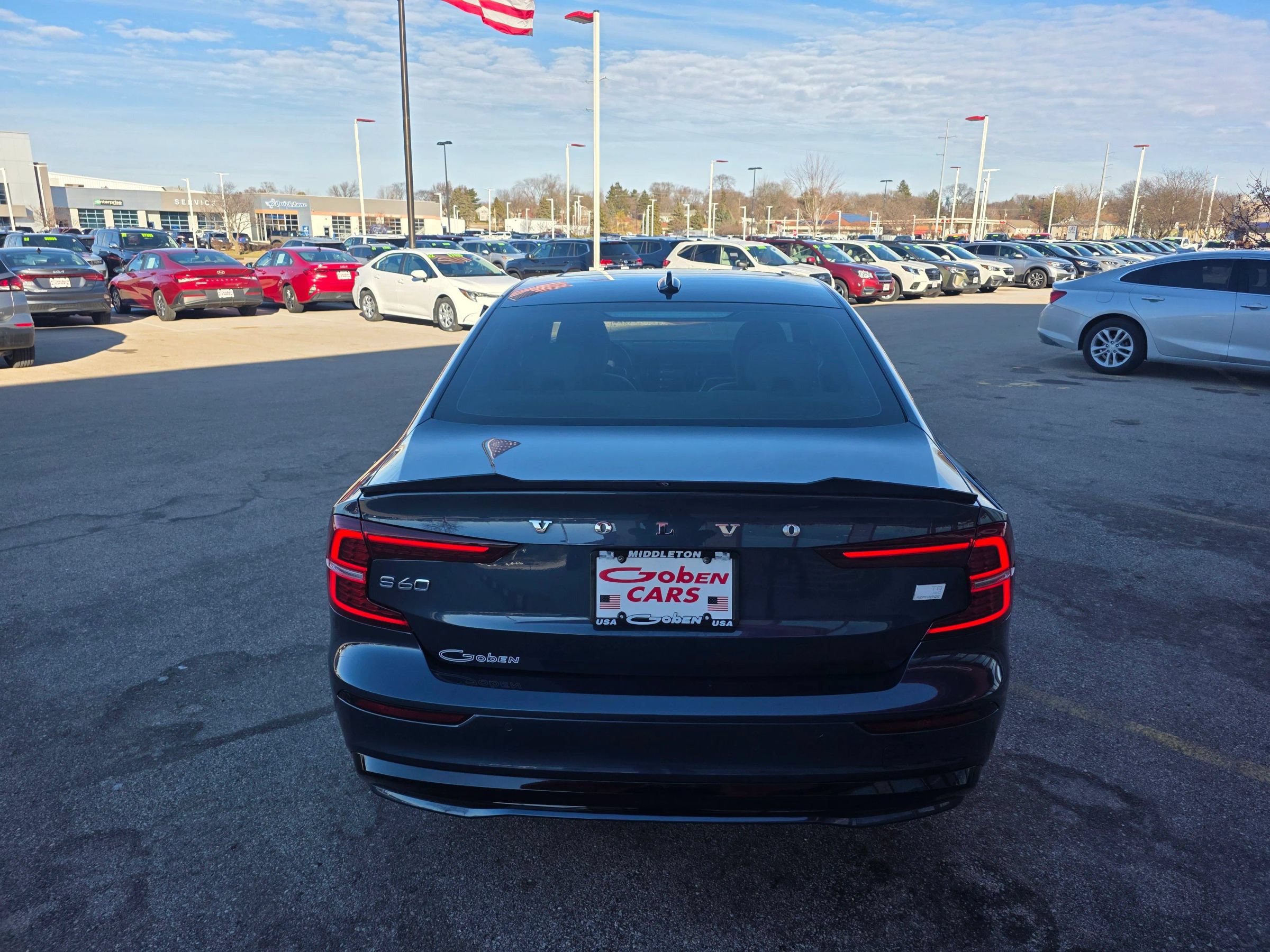 Used 2023 Volvo S60 T8 Core AWD/4WD image 4