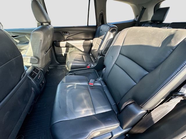 Used 2021 Honda Pilot Touring image 25