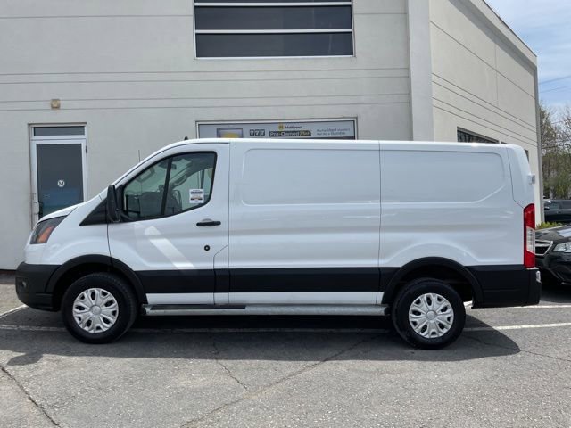 Used 2024 Ford Transit 250 Low Roof w/ Exterior Upgrade Package RWD image 2