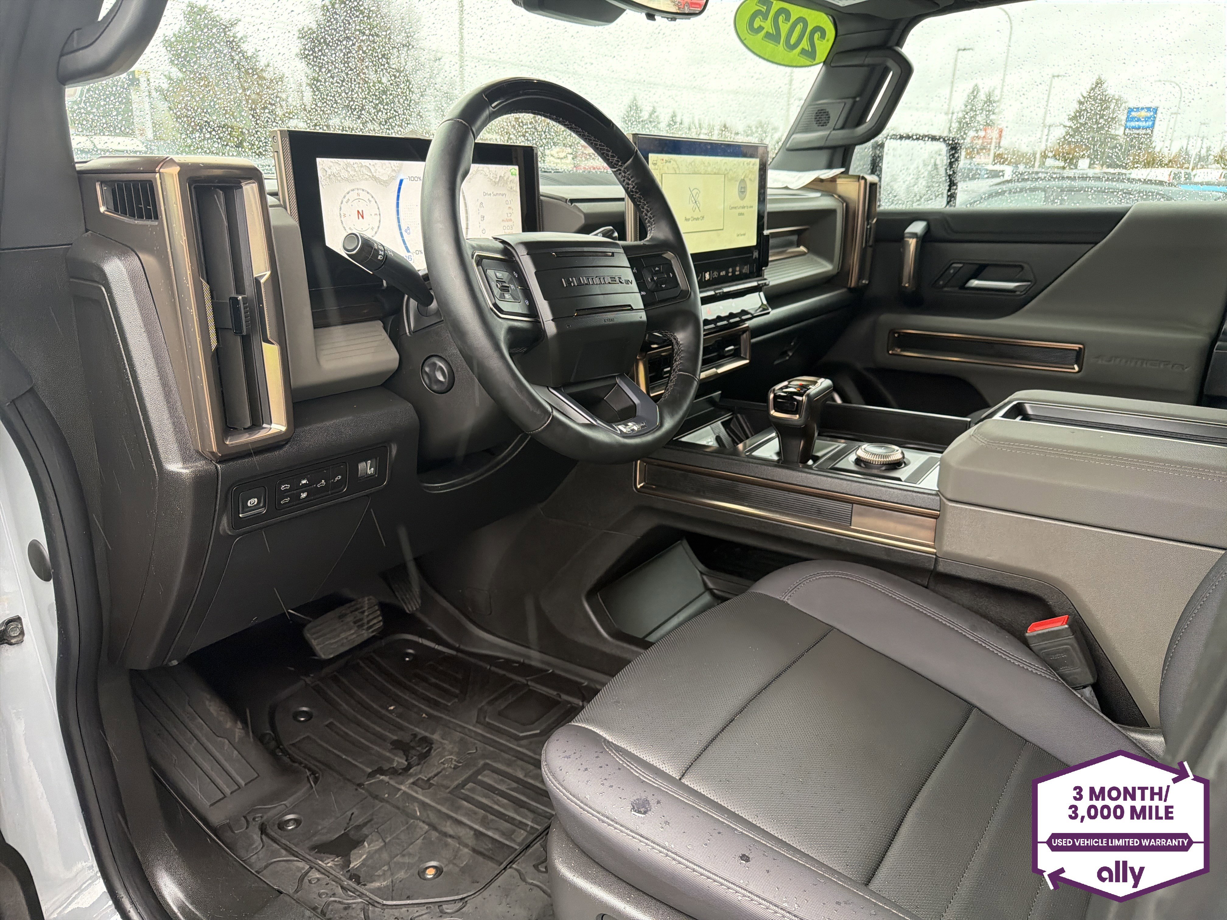 Used 2025 GMC Hummer EV 3X AWD/4WD image 9