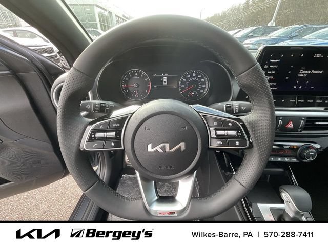 Certified 2024 Kia Forte GT-Line FWD image 5