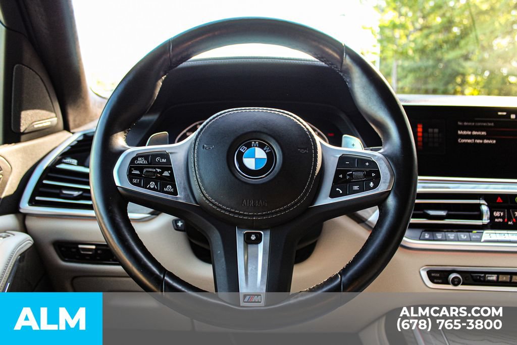 Used 2022 BMW X7 M50i w/ Dynamic Handling Package AWD/4WD image 28
