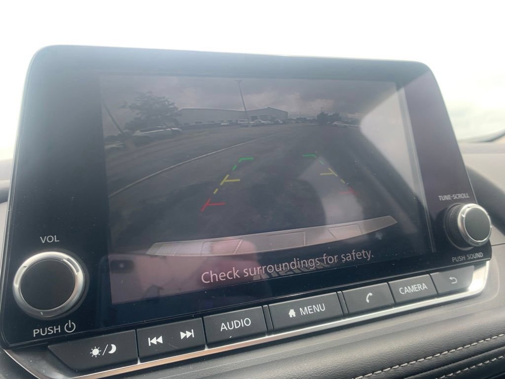 Certified 2026 Nissan Rogue SV AWD/4WD image 16