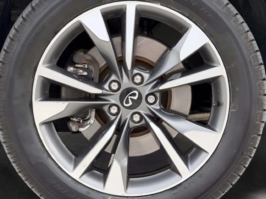 Used 2023 INFINITI QX60 Luxe AWD/4WD image 34