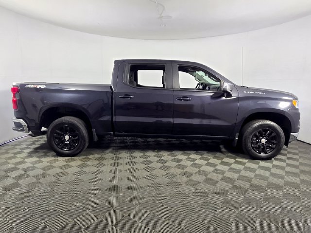 Used 2023 Chevrolet Silverado 1500 LT AWD/4WD image 10