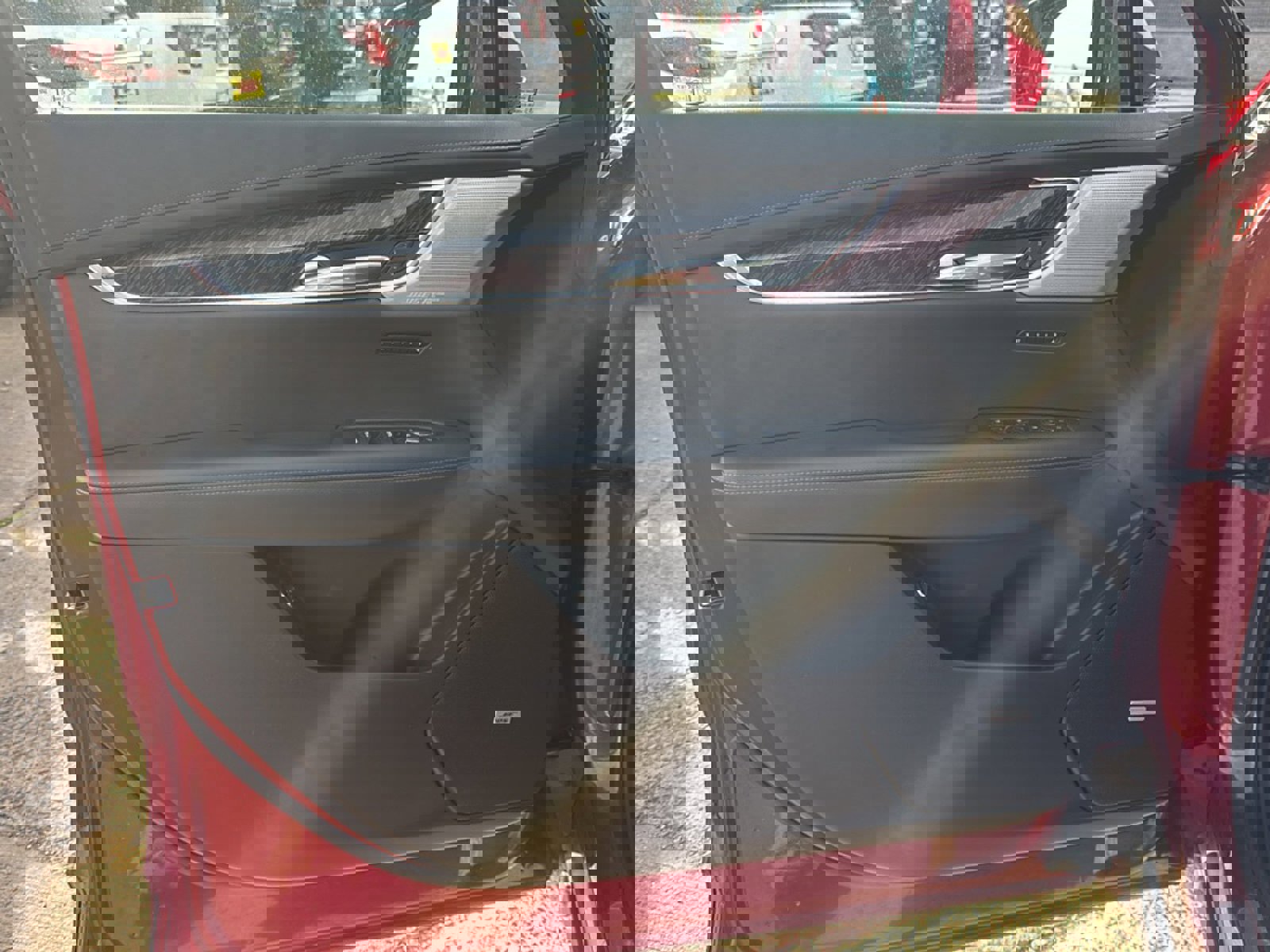 Used 2023 Cadillac XT6 Premium Luxury image 16