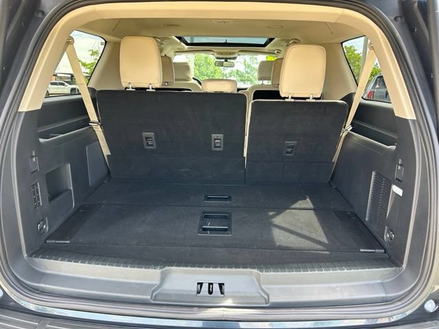 Used 2024 Ford Expedition Max Platinum AWD/4WD image 32