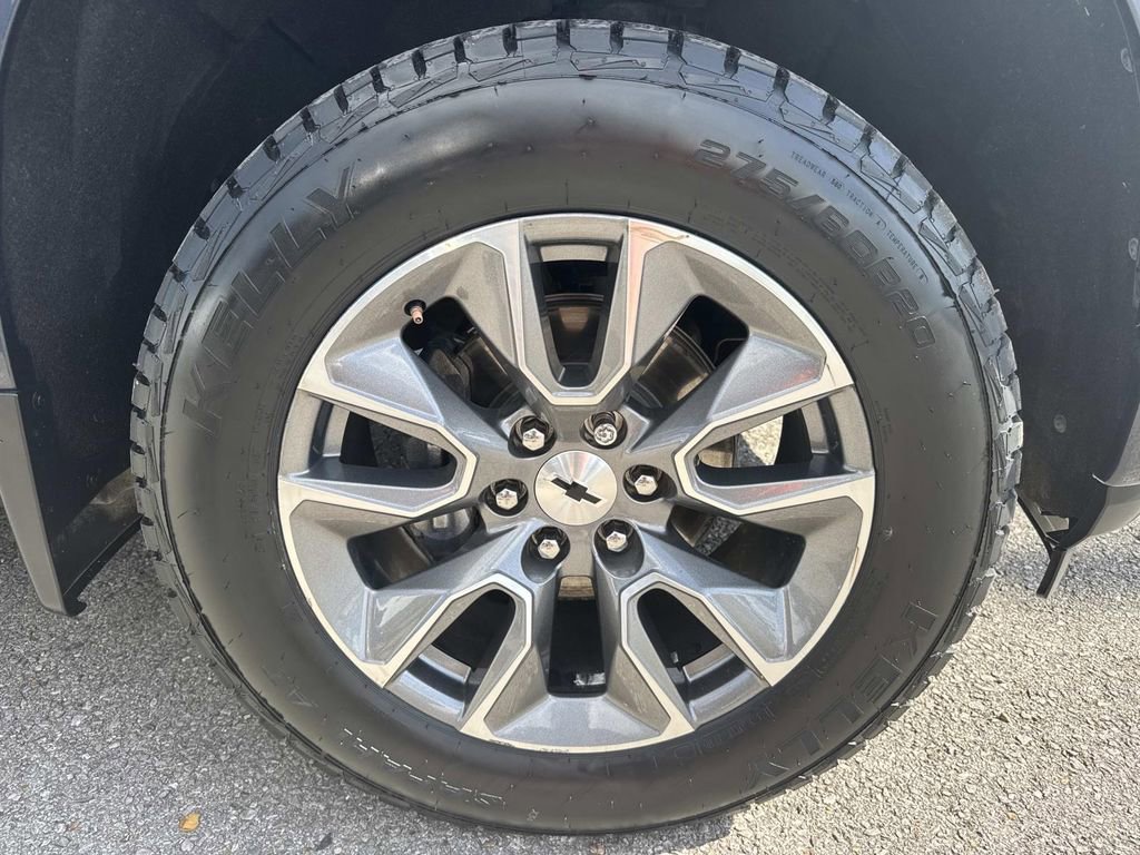 Used 2022 Chevrolet Silverado 1500 RST image 4