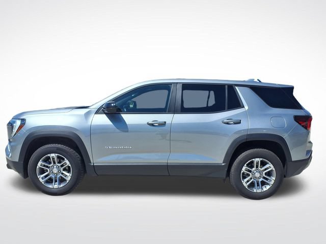 Used 2026 GMC Terrain Elevation w/ Technology Package II FWD image 2