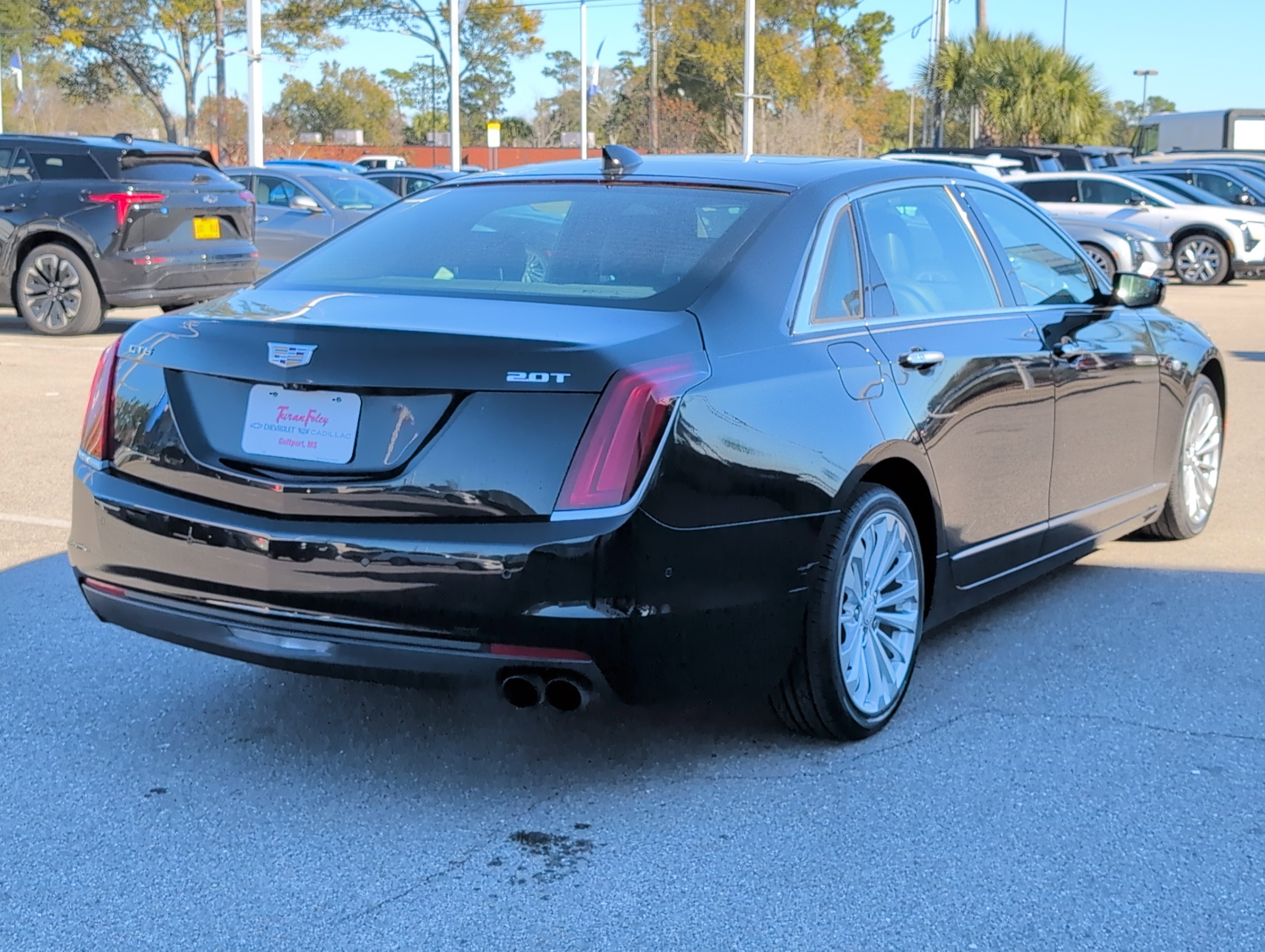 Used 2018 Cadillac CT6 Luxury image 6