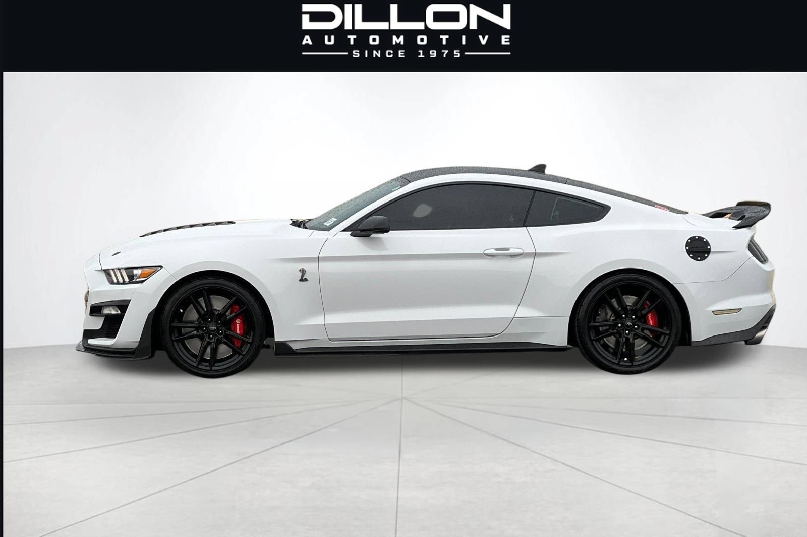 Used 2020 Ford Mustang Shelby GT500 w/ Technology Package RWD image 7