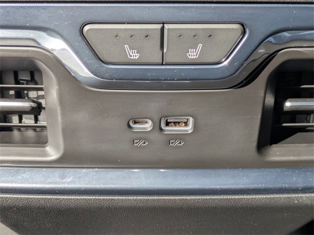 Used 2023 Chevrolet Silverado 1500 High Country w/ High Country Premium Package image 15