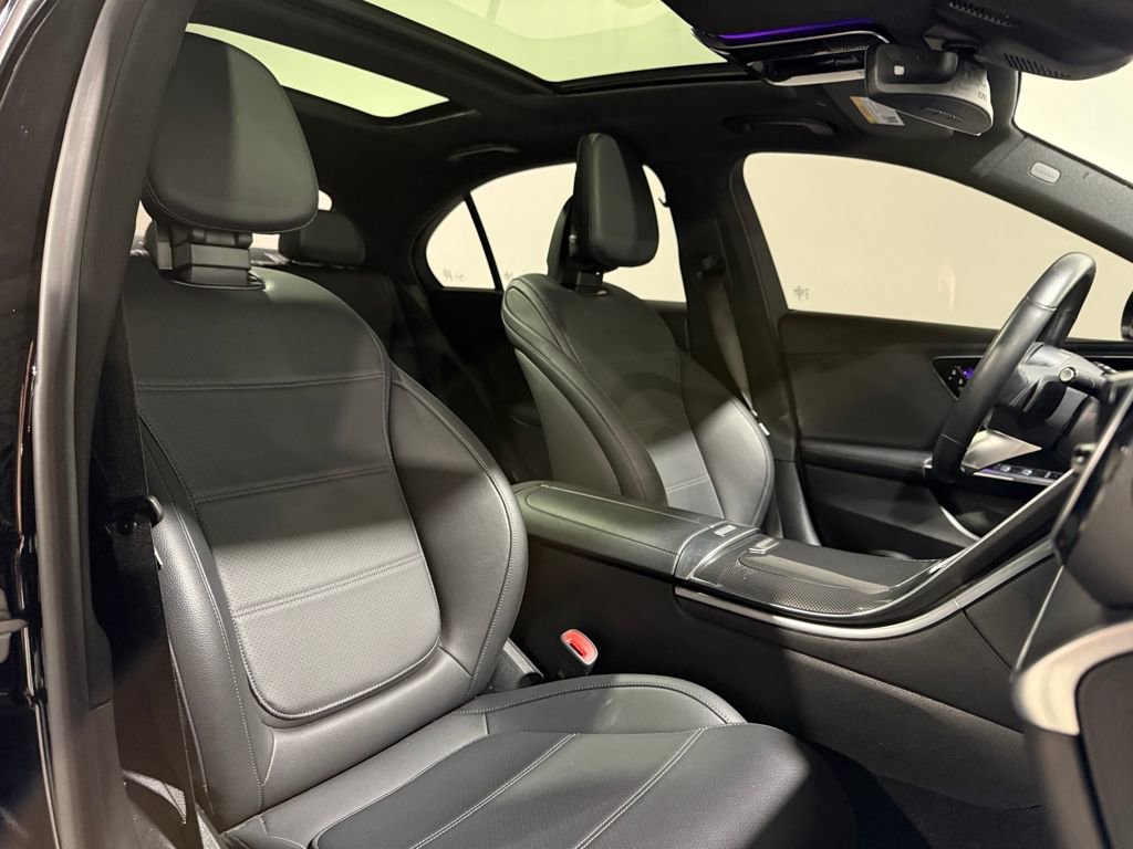 Used 2024 Mercedes-Benz C 300 Sedan image 23