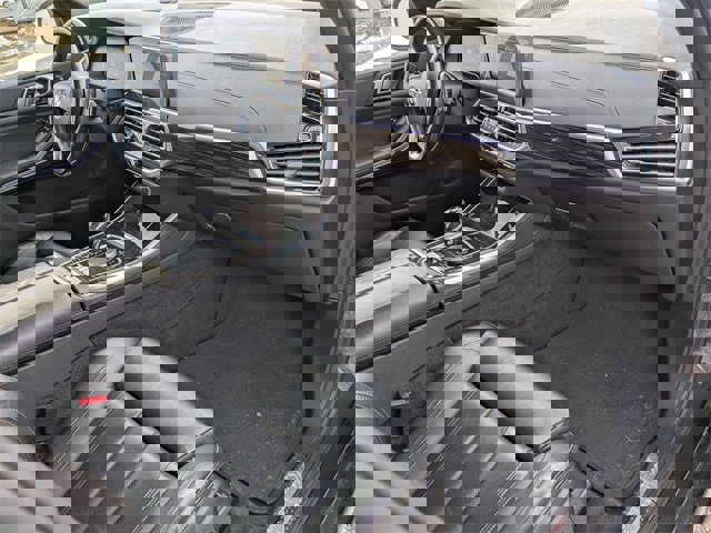 Used 2020 BMW X5 xDrive40i w/ Premium Package image 19