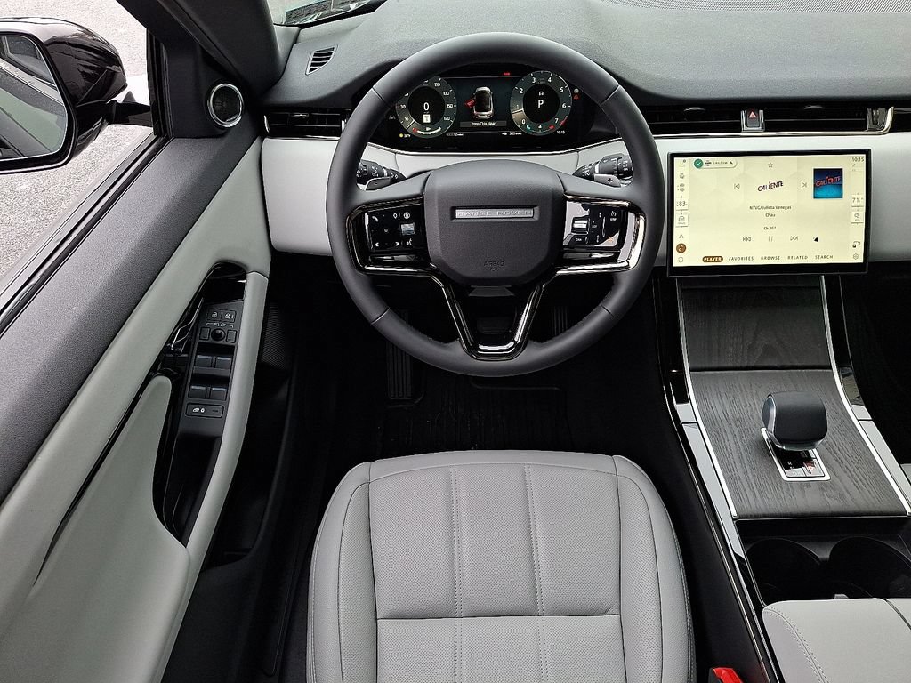 New 2026 Land Rover Range Rover Evoque S AWD/4WD image 6