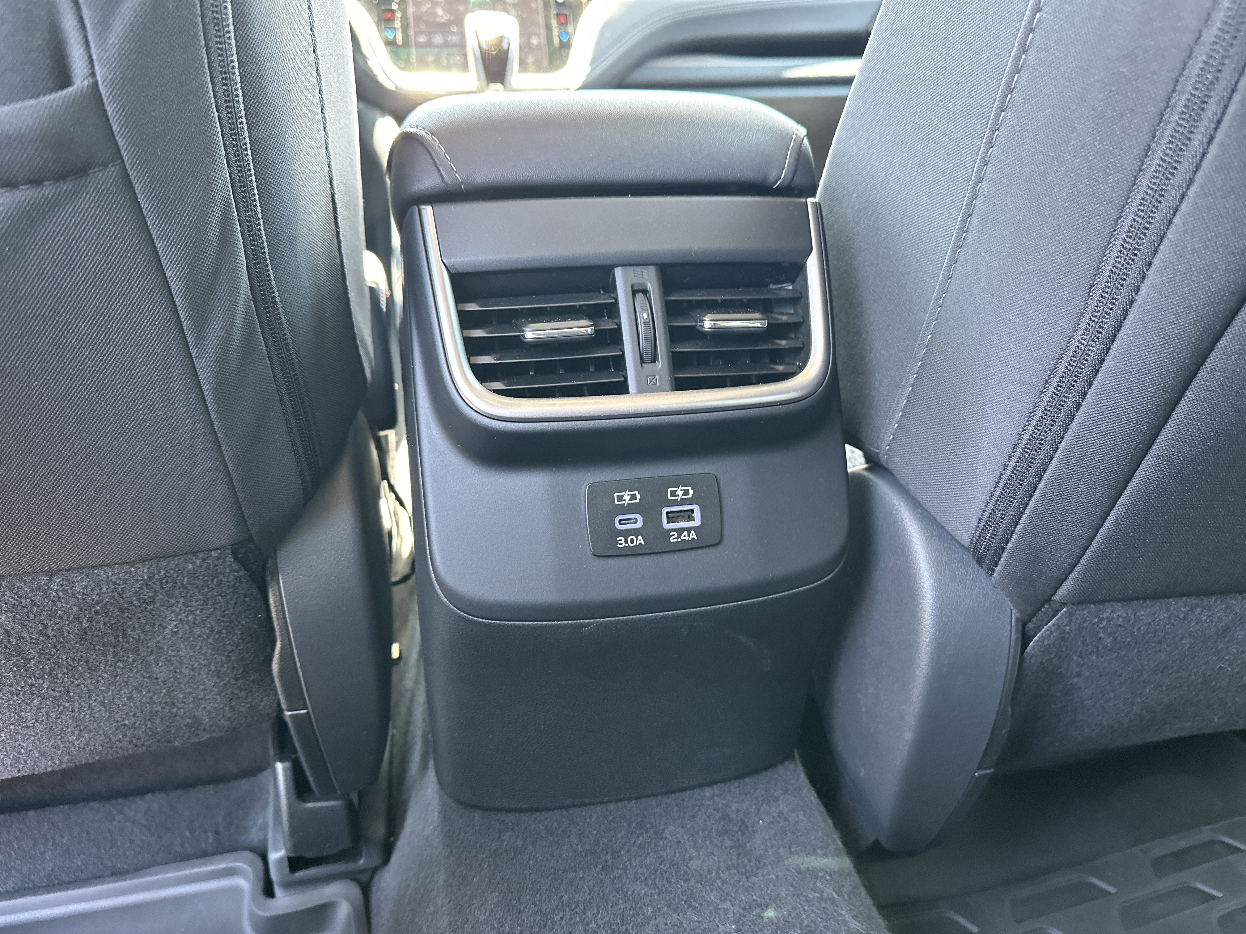 Used 2025 Subaru Outback Premium w/ Popular Package #1 AWD/4WD image 23