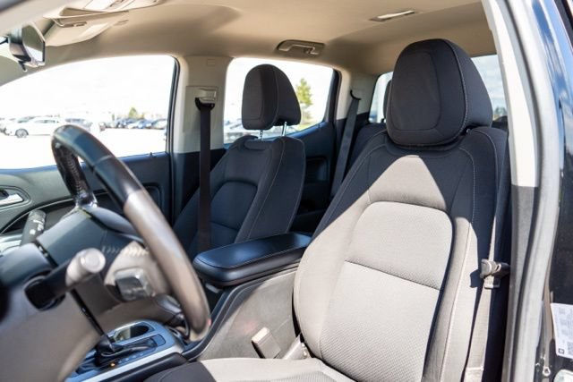 Used 2020 Chevrolet Colorado LT AWD/4WD image 16