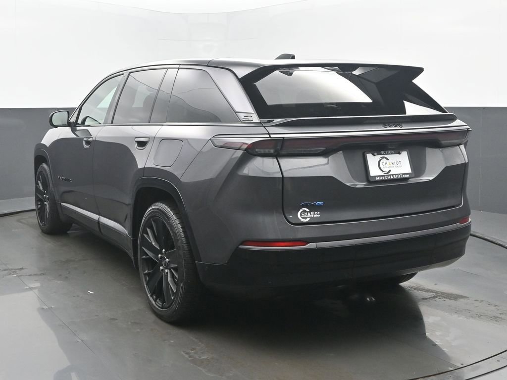 Used 2024 Jeep Wagoneer Launch Edition image 4