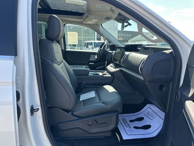 New 2026 Ford Expedition Max Active AWD/4WD image 8